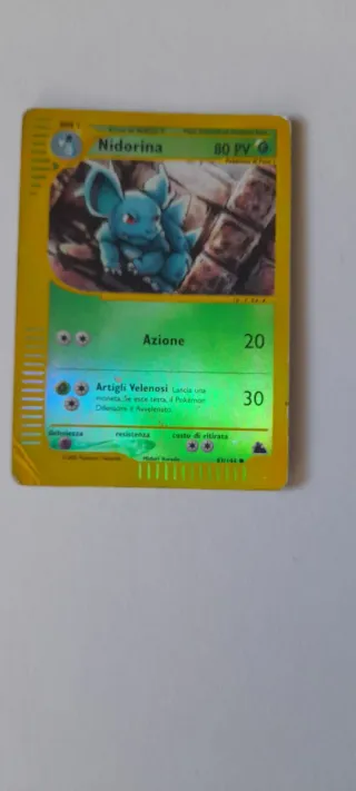 Carta Pokémon Nidorina 80 PV