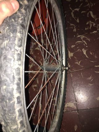 Llanta Delantera Bici 26x1.95 Kenda tuercas