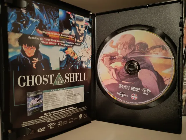 DVD Blood: El Último Vampiro + Librito