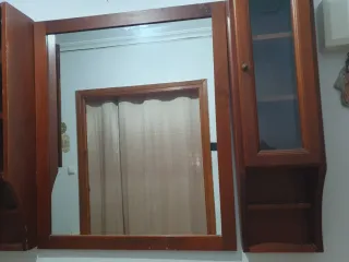 Mueble de entrada madera y cristal con espejo