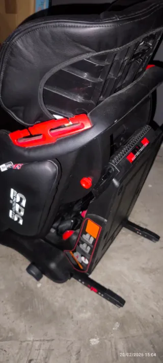 Silla coche Isofix negra