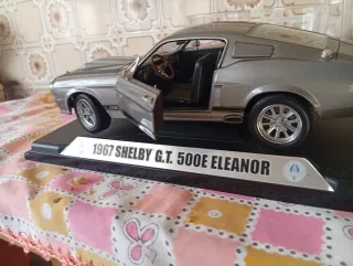 Coche a escala Eleanor GT 500E
