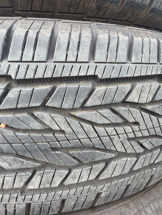 Juego 4 Neumáticos Continental 255/65 R18 H XL