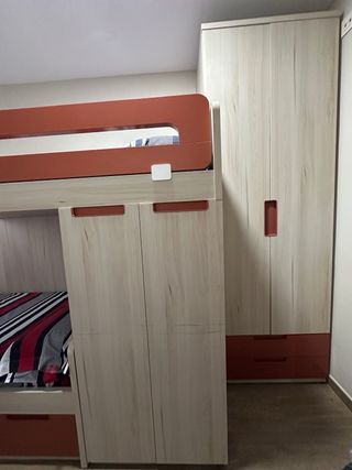 Litera tren con armario y colchones