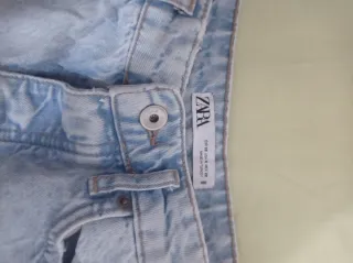 Pantalones Zara
