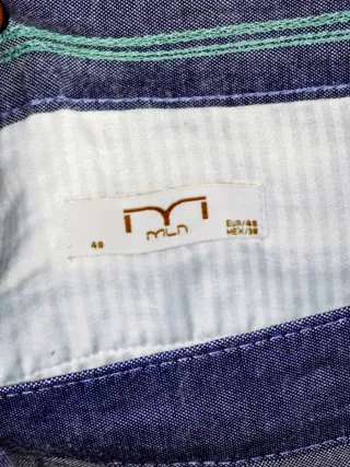 Pantalón corto azul