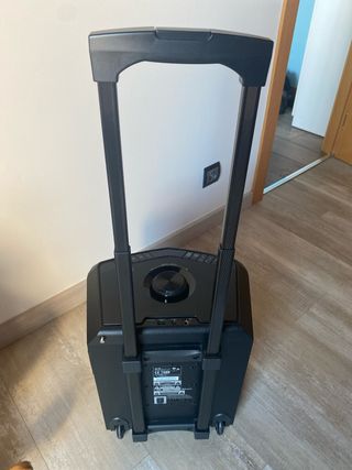 Altavoz portatil con redas,LG USB, Micro y Port.in