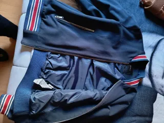 Cazadora Bomber Zara Azul Hombre