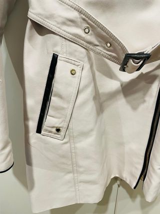 Gabardina Cortefiel Beige Cremallera Asimétrica