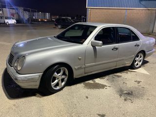 Mercedes-Benz Clase E