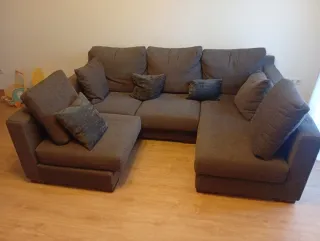 Sofá modular marrón tela