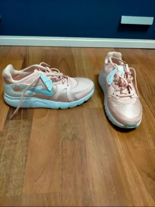 Zapatillas nuevas T36