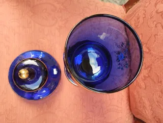 Potiche blu e oro decorata H cm 40