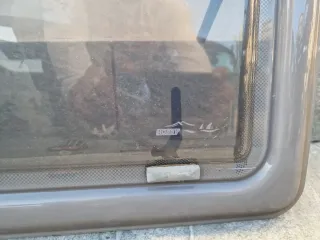 Ventana Caravana Hobby