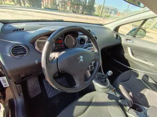 Peugeot 308 2009