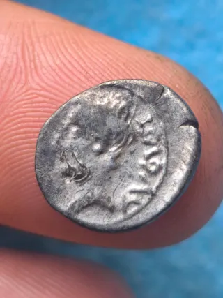 Augusto quinario Emérita plata moneda romana