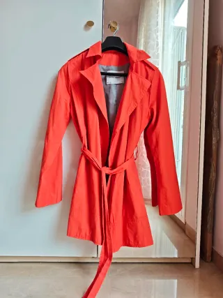 Gabardina Zara Mujer Naranja