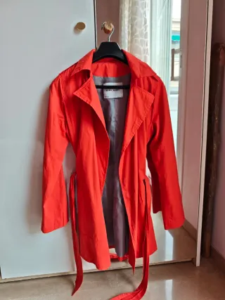 Gabardina Zara Mujer Naranja