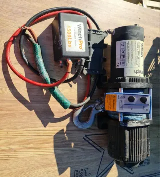 Cabestrante Eléctrico 4500LB