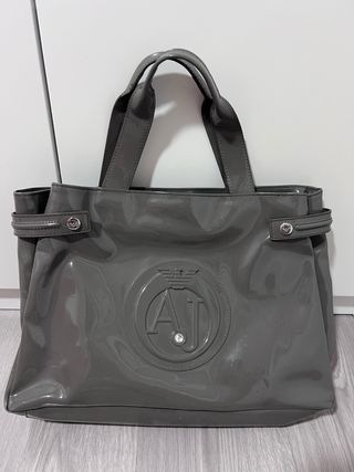 Botas de agua y bolso Armani Jeans grises