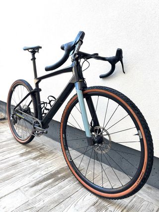 Bicicleta BMC URS Carbono Sram Force