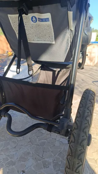 Silla de paseo 3 ruedas bebé