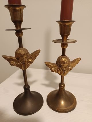 Coppia di candelabri antichi in ottone, anni '80