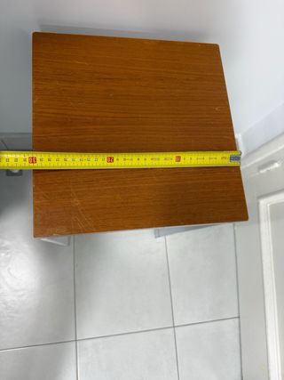 Banqueta madera y hierro blanco 15€ cada una