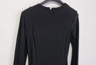 Vestido negro drapeado