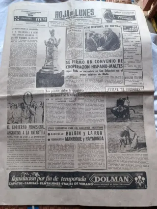 Periódicos antiguos La Hoja del Lunes