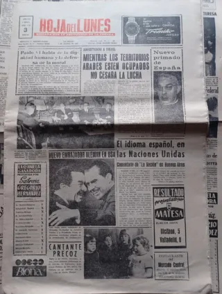 Periódicos antiguos La Hoja del Lunes