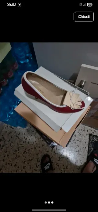 Scarpe décolleté rosse e beige