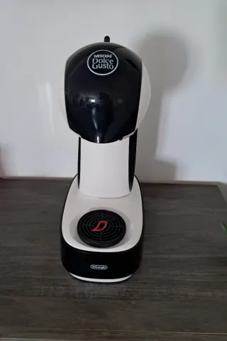 Cafetera Dolce Gusto