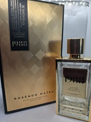 Frasco de perfume vacío Rosendo Mateu 1988