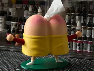 Figura Shin-chan estilo Superman