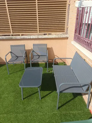 Conjunto terraza: sofá, 2 sillones y mesa
