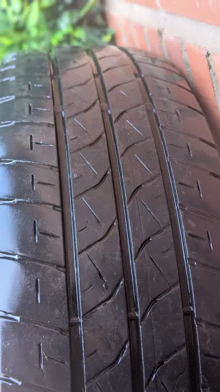 Llantas originales  + neumáticos Volkswagen t6