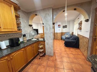 Chalet en venta en Peña de las Águilas en Elche
