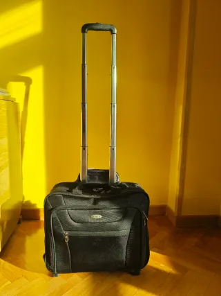 Maletín Samsonite para portátil con ruedas