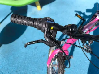 Bicicleta 20 6 velocidades rosa