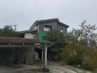 Chalet en venta en Barbadás