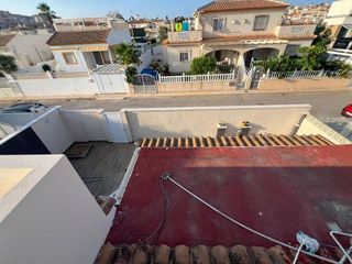 Casa adosada en venta en Playa de los Locos en Torrevieja