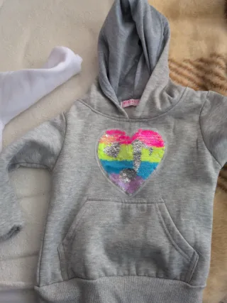 Lote 2 sudaderas con capucha niña talla 4,poco uso