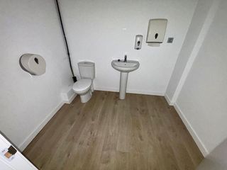 Local comercial en venta en San Antonio en Ávila