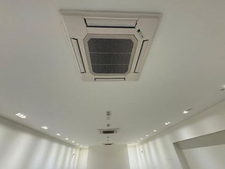 Local comercial en alquiler en Centro en Vitoria-Gasteiz