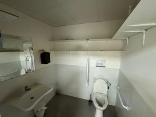 Local comercial en alquiler en Centro en Vitoria-Gasteiz