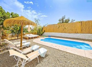 Chalet en alquiler en Cártama