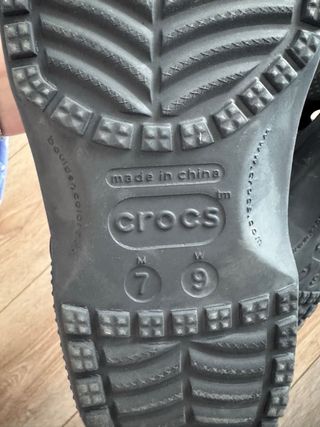 Crocs negros