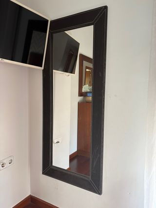 Specchio con Cornice Nera e Legno