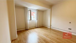 Piso en alquiler en Puerto Chico en Santander